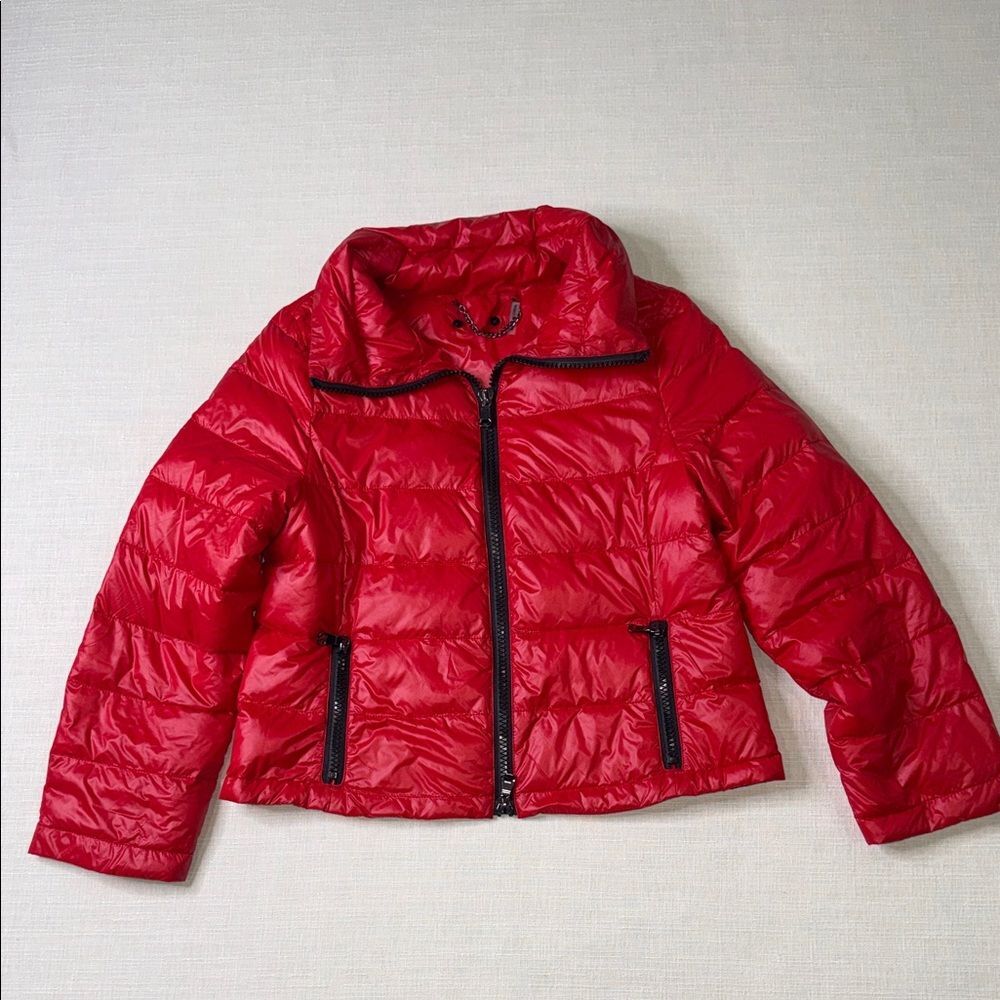 Vibrant Scarlet Puffer Jacket for Women